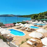 Διαμέρισμα Medena Τρογκίρ